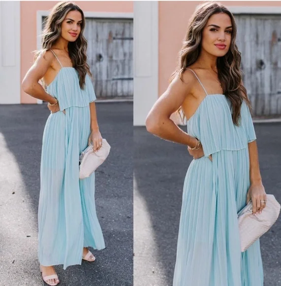 VICI Nikita Plisse Sage Jumpsuit Size Small - Picture 4 of 8